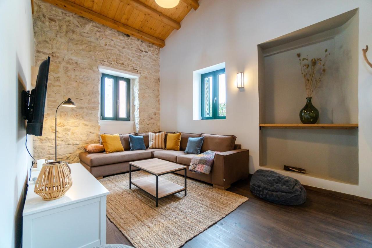 Corfu Pigeon Nest Apartment ภายนอก รูปภาพ